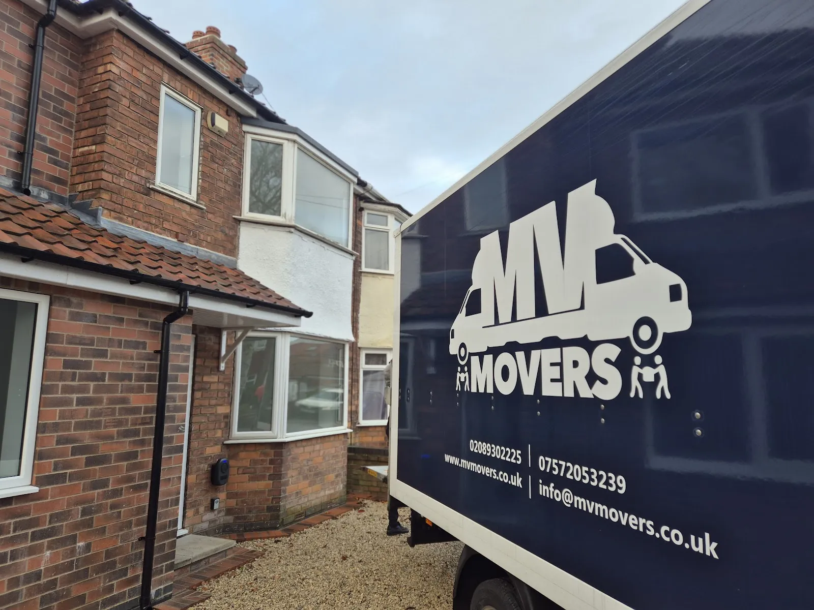 MV van outside a semi-detached house – Ealing to High Wycombe